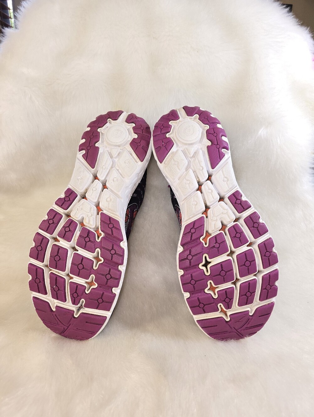 Brooks Pure Flow 6 Purple/Black Peacock Feather Patterned Women's Running Shoes - Picture 7 of 10